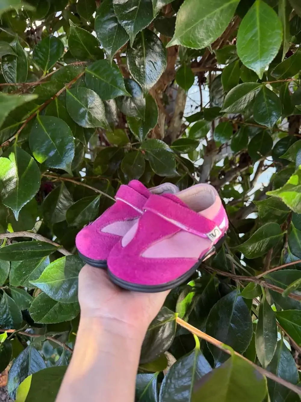 Little Soles Pink Suede T-Strap Toddler Shoes Size 5
